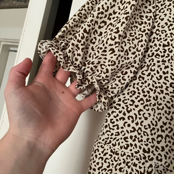 SOLD-Women’s Shein Leopard Print Maxi Dress - Picture 6 of 6